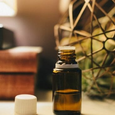 Blog Luna Herbs Wildkräuter_So wirken ätherische Öle